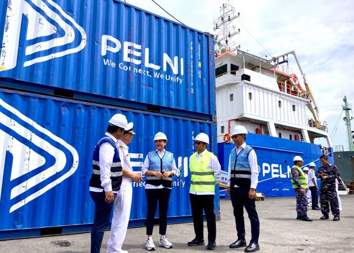 Perkuat Konektivitas 2026, PELNI Lepas Pelayaran Perdana Tol Laut KM Lognus 3