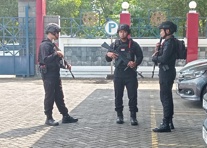 Operasi Senyap Berujung Tegang, Kantor Bea Cukai Juanda Digerebek Kortastipidkor