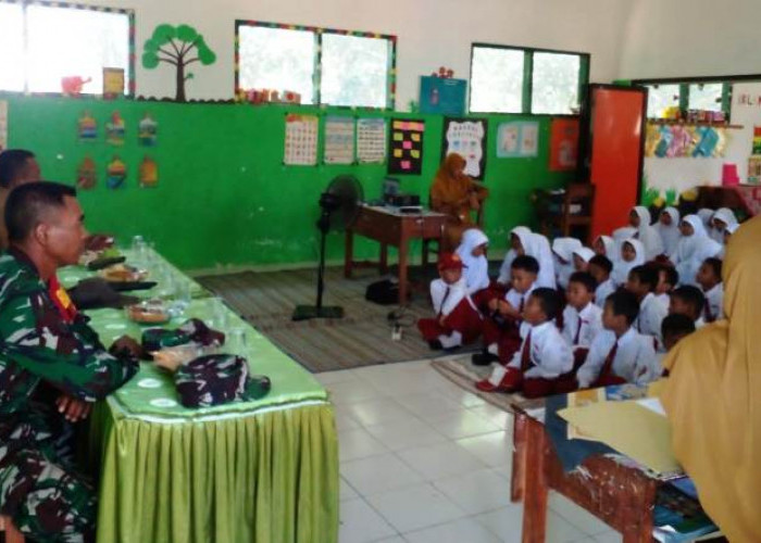 SDN Rowokangkung 02 Lumajang Tanamkan Jiwa Nasionalisme Lewat Pembinaan Wasbang