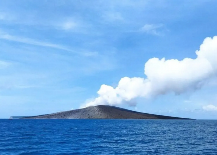 Anak Krakatau Masih Jauh dari Letusan Pembentuk Kaldera