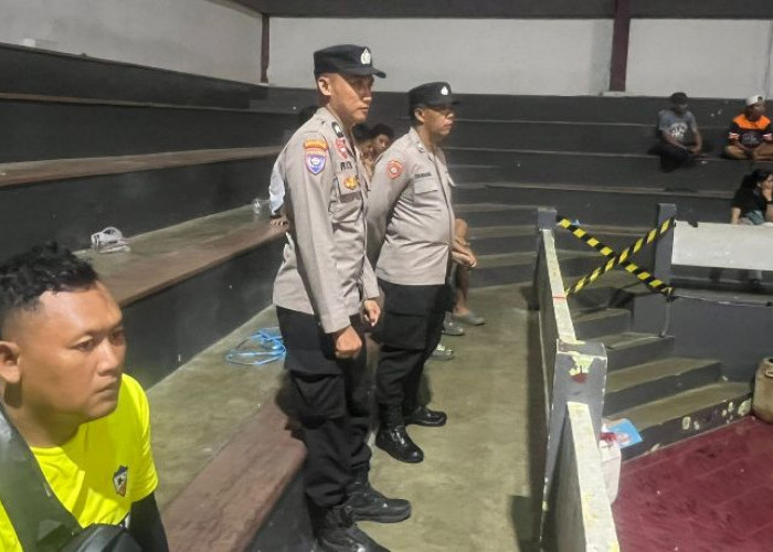 Polsek Lumajang Kota Amankan Pertandingan Liga Jatim 2026 di GOR Wira Bhakti