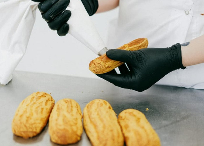 Satu Adonan Pâte à Choux, Kue Sus, Éclair, dan Churros dengan Tekstur Unik