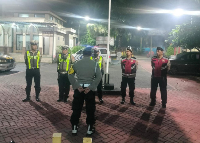 KRYD Malam Hari, Polsek Pakal Tunjukkan Respons Cepat Lewat Patroli Blue Light