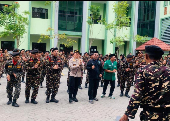 Kapolres Bojonegoro Hadiri Apel Siaga Banser, Teguhkan Semangat Jaga Kiai dan Jaga Negeri