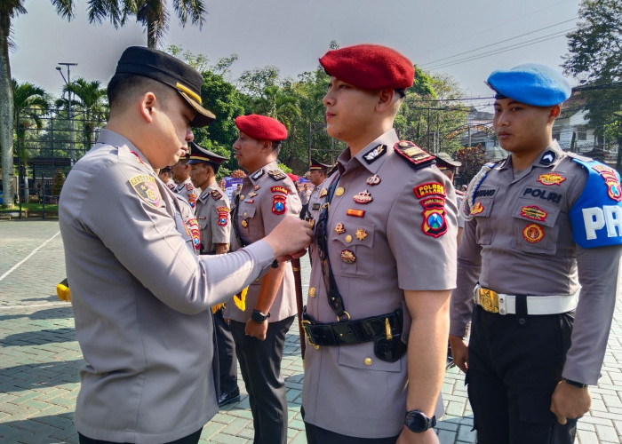 Kapolres Malang Pimpin Sertijab Kasatreskrim dan Mutasi 6 Kapolsek Jajaran