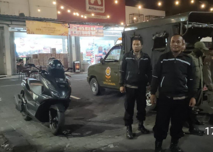Polsek Tambaksari Patroli Kejahatan Malam untuk Cegah Kriminalitas