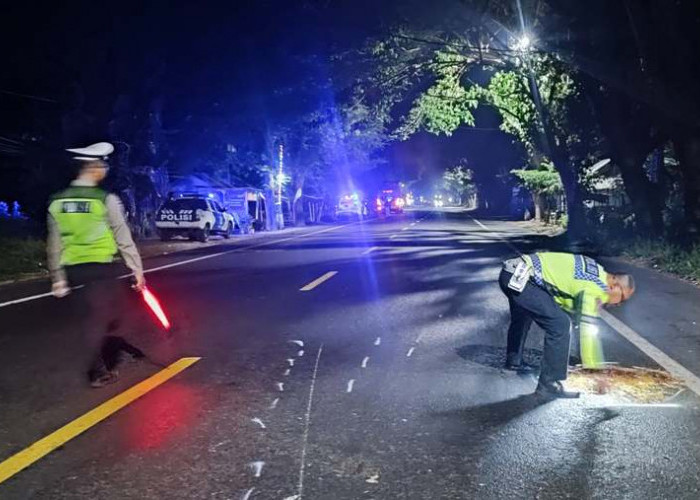 Tabrakan Adu Banteng Bus vs Motor, Dua Orang Meninggal di Jalur Pantura Situbondo