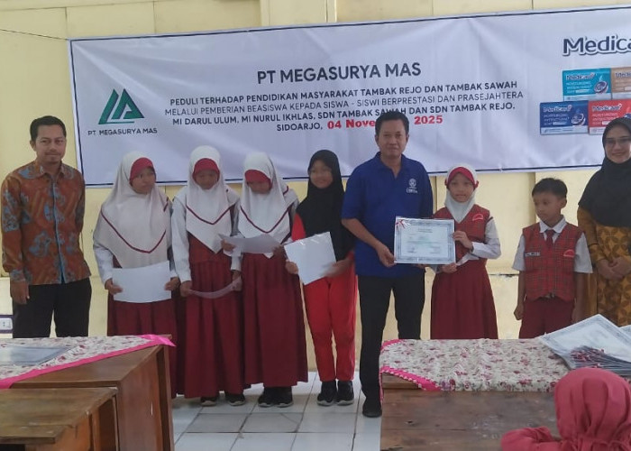 Sebanyak 361 Pelajar Kota Delta dan 44 Murid SD Gresik Dapat Beasiswa dari PT Megasurya Mas