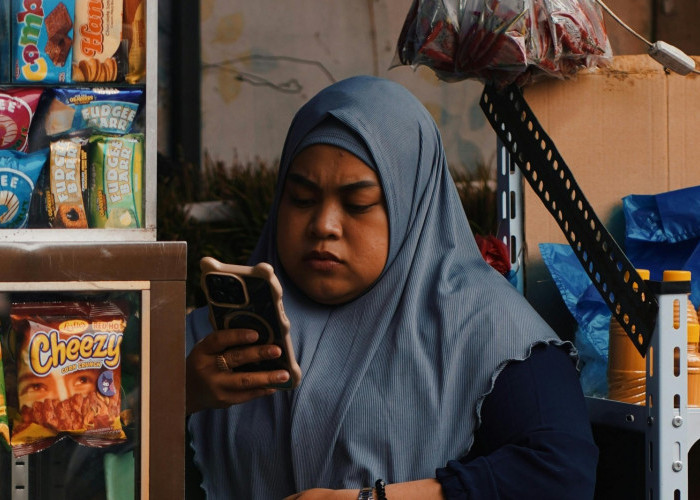 Dua Sisi Mata Uang Medsos, Akselerasi Informasi dan Ancaman Degradasi Norma Sosial