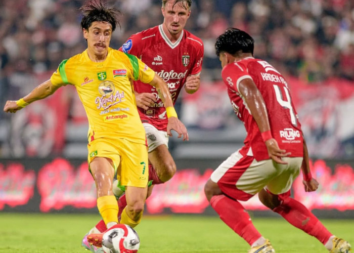 Lini Tengah Lengah dan Serangan Balik Mematikan Persebaya Penyebab Kekalahan Bali United di Kandang Sendiri