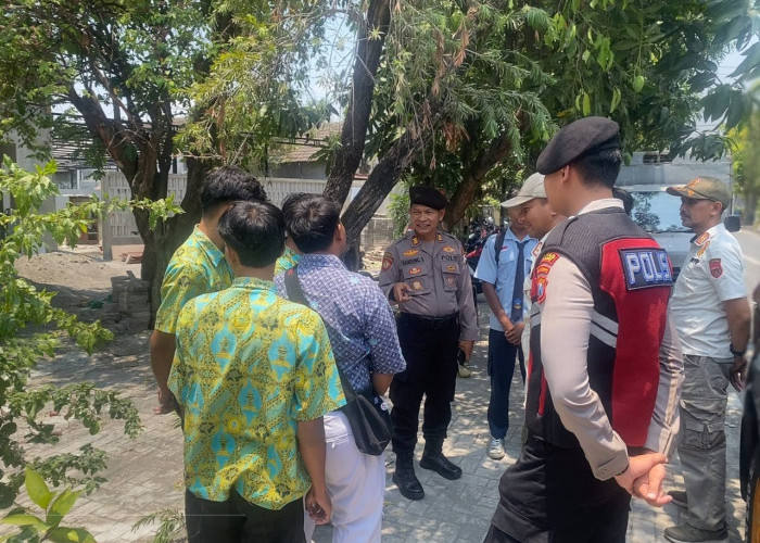 Lewat Patroli Patas, Polres Ngawi Tertibkan Pelajar Bolos Sekolah di Warung Kopi