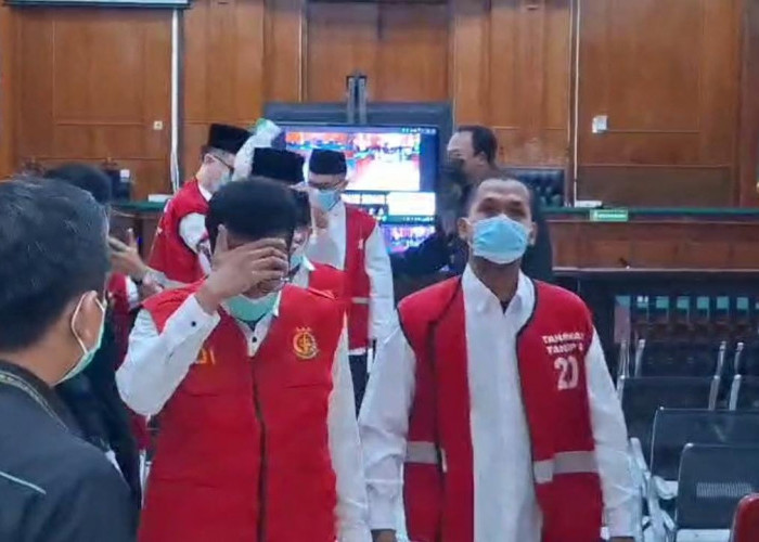 Sidang Siwalan Party Ungkap Dugaan Intimidasi Penyidik, Peserta Dipaksa Buka Pakaian