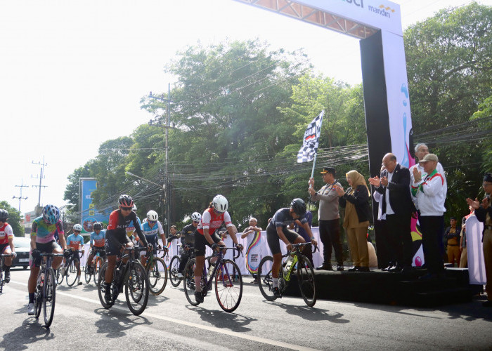 Polresta Banyuwangi Kawal Ketat Etape 4 Kejurnas Road Race 2025