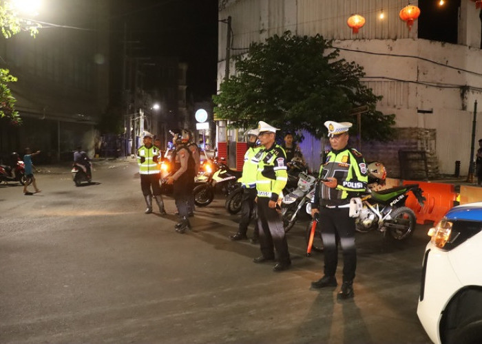 Cegah 3C dan Gangguan Kamtibmas, Polres Pelabuhan Tanjung Perak Gelar Patroli Skala Besar