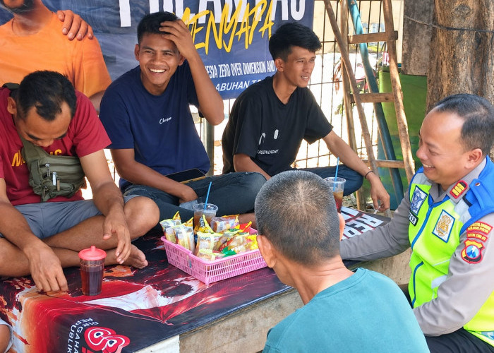 Satlantas Polres Pelabuhan Tanjung Perak Imbau Sopir Truk Manfaatkan Buffer Area