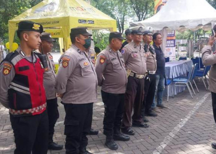 Polsek Gayungan Amankan Turnamen Futsal Antar-SMA/SMK Se-Surabaya
