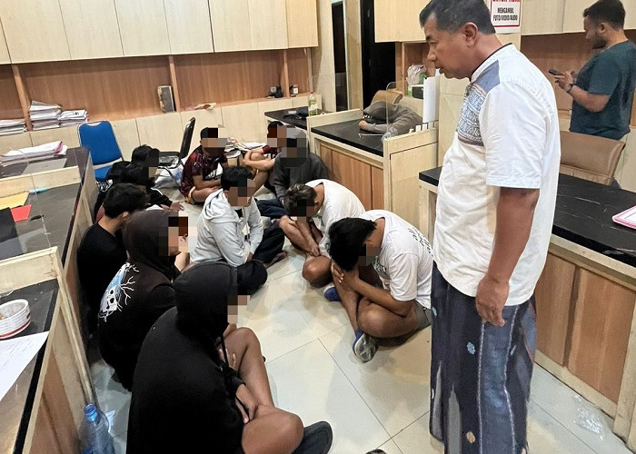 Polres Kediri Amankan Belasan Pelaku Pengeroyokan Rombongan Halalbihalal di Kandat