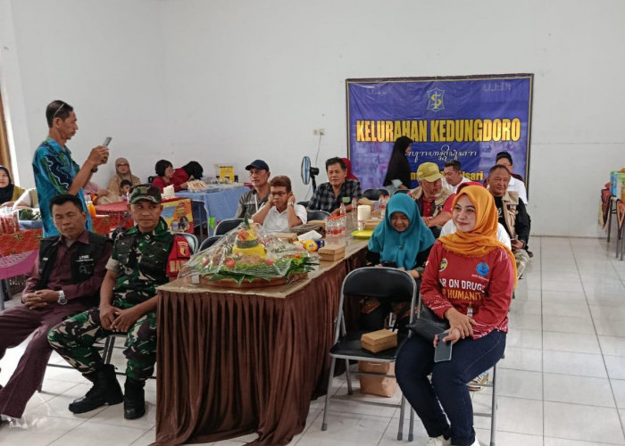 Rayakan Hari Jadi ke-1, KKMP Kedungdoro Gelar Gebyar Pasar Rakyat