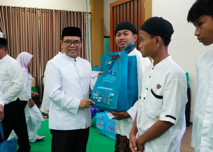  Kemenag Jatim Salurkan 35.835 Paket Santunan Lebaran Yatim 2026 di Sidoarjo