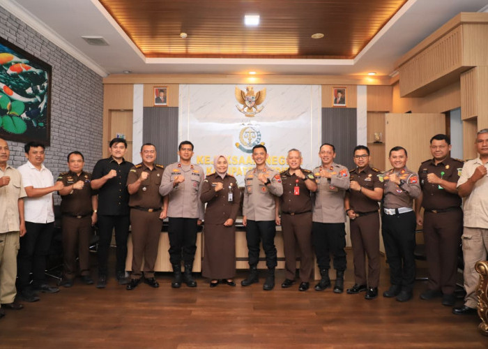 Bangun Komunikasi dan Kolaborasi, Kapolres Kediri Kota Silaturahmi ke Kejari