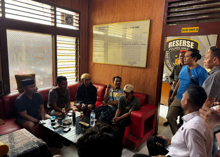 Respons Aduan Kelangkaan Pertalite, Polres Gresik Amankan 14 Pengendara Motor Tangki Modifikasi