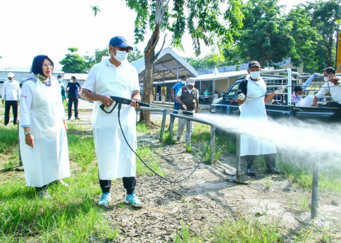 Tekan Kasus PMK, Pemkab Lamongan Tutup Pasar Hewan hingga Vaksinasi Mandiri