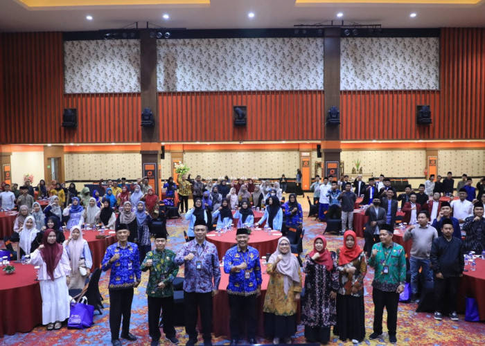 Gelar Sarasehan Hari Santri, Sekda Kota Malang Harap Santri Melek Teknologi