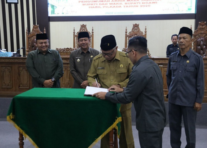 DPRD Ngawi Rapat Paripurna Penetapan Pasangan Calon Bupati dan Wakil Bupati Terpilih