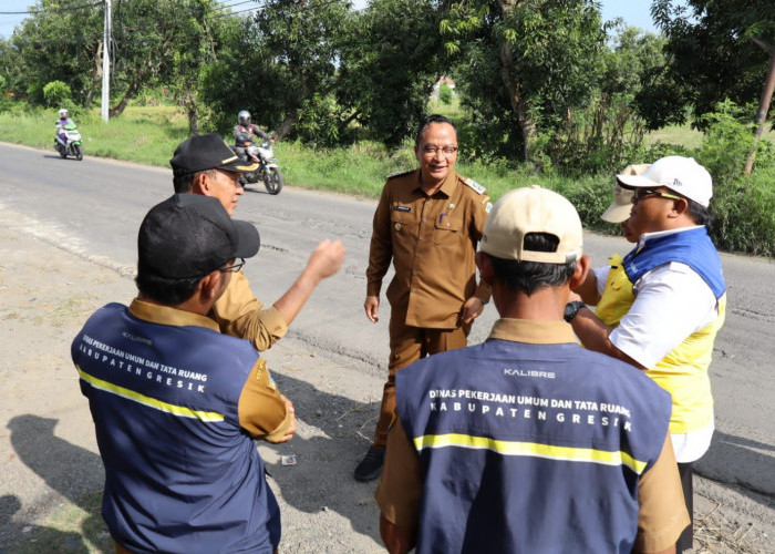 Banyak Dikeluhkan Rusak, Wabup Gresik Pastikan Jalan Kedungsumber-Babatan Segera Diperbaiki