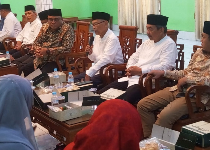 Bahas Kontribusi Pesantren, DPP IPI Sambangi Ponpes Wali Barokah Kediri 