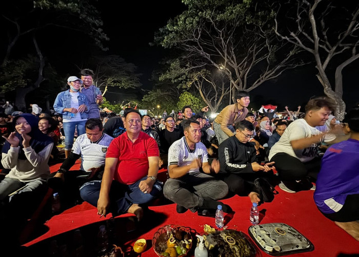 Indonesia Juara FIFA ASEAN Cup 2026, Kapolres Kediri Rayakan Kemenangan Bersama Ribuan Warga