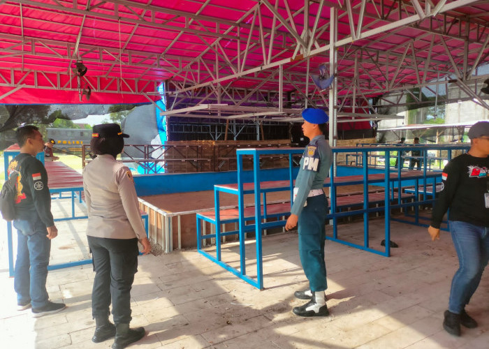 Polsek Sedati dan TNI Tutup Lokasi Judi Sabung Ayam Desa Pepe