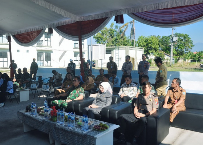 Dandim 0821 Lumajang Hadiri Launching SPPG Yonif 527/BY
