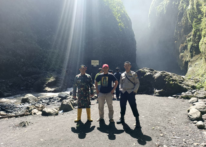 Cegah Pungli, Polsek Pronojiwo Amankan Wisata Tumpak Sewu dari Oknum Nakal