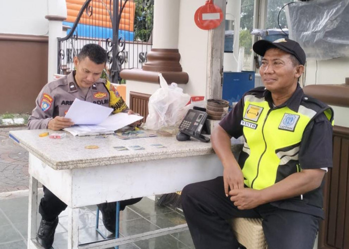 Polsek Rungkut Gelar Kegiatan Sambang, Pastikan Kamtibmnas Aman dan Kondusif