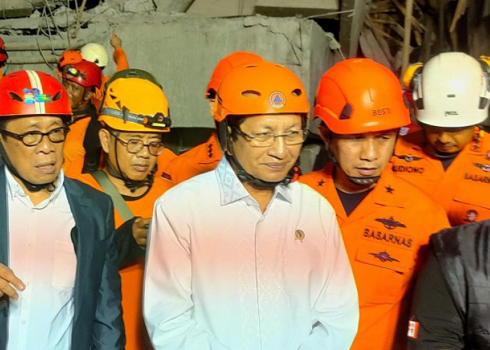 Menag RI Nasrudin Umar Tinjau Ponpes Al Khoziny, Tekankan Pentingnya Standar Pembangunan