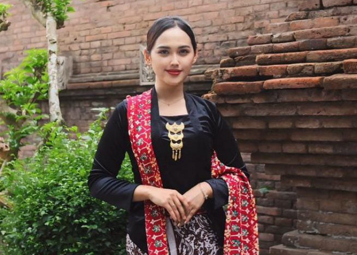 Kisah Inspiratif Vera Agustina Sari: Mengolah Hobi Menjadi Bisnis, Menemukan Kekuatan dalam Kemandirian