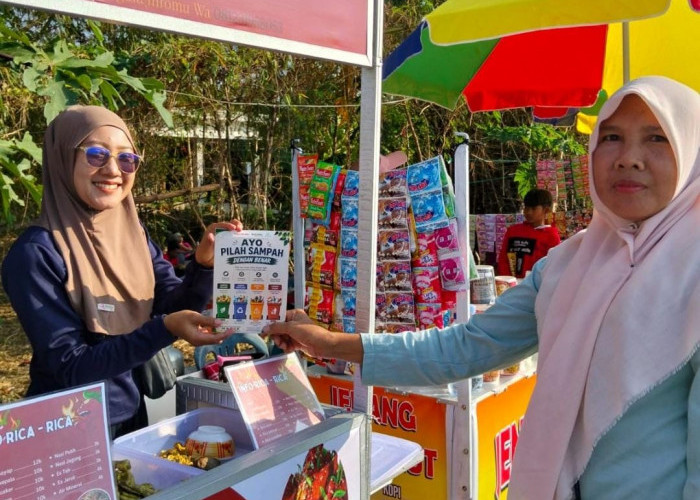 Bangun Budaya Peduli Lingkungan, Komunitas Arisan Sampah Mapak Kampanye Pilah Sampah dan Kreasi Daur Ulang