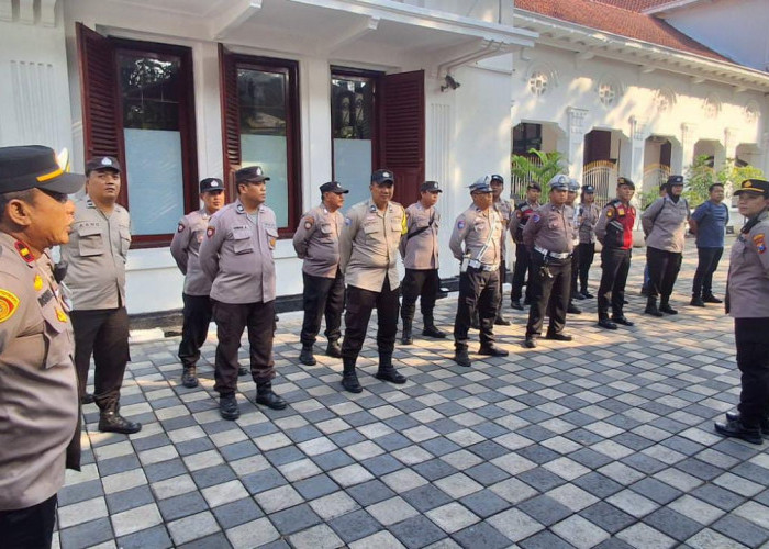Jaga Kondusivitas, Polsek Sawahan Kerahkan Puluhan Personel Amankan Sidang Perdata di PN Surabaya