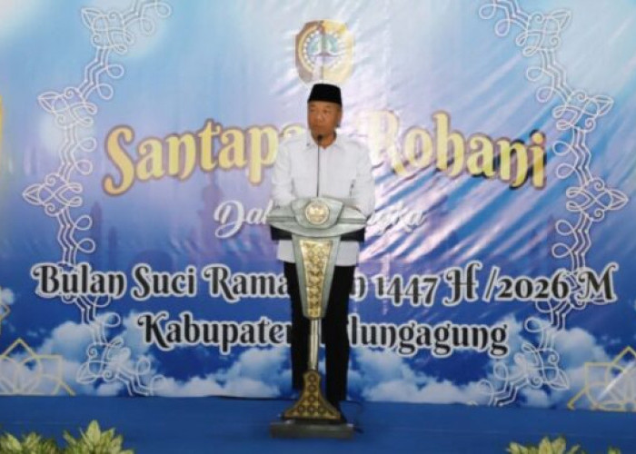 Bupati Gatut Sunu Minta ASN Tak Kendur Layani Masyarakat Selama Ramadan