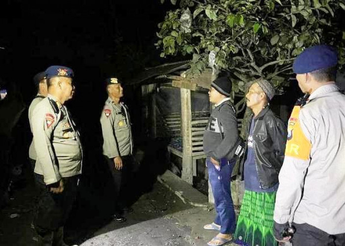 Jamin Keamanan Zona Terdampak Erupsi, Polisi Intensifkan Patroli Malam