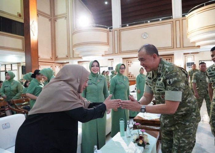 Parenting Hybrid Kodam V/Brawijaya di Surabaya Perkuat Sinergitas Keluarga dan Pola Asuh