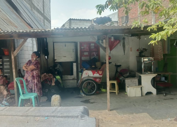 Reses di Candi Lontar, Ketua Komisi A DPRD Surabaya Kawal Usulan U-Ditch dan Bantu Rutilahu Warga