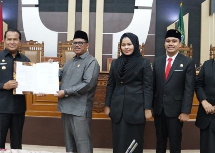 DPRD Kabupaten Pasuruan Resmi Sahkan APBD 2025