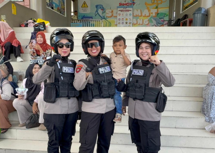 Berikan Rasa Aman, Polwan Jenggala Presisi Polresta Sidoarjo Intensifkan Patroli Kamtibmas