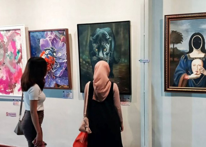Spirit Ramadan dalam Kanvas, 34 Seniman Surabaya Unjuk Karya di Pameran ART’s SOB