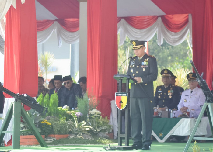 Pimpin Upacara HUT Ke-78 TNI, Dandim Bojonegoro Bacakan Amanat Panglima