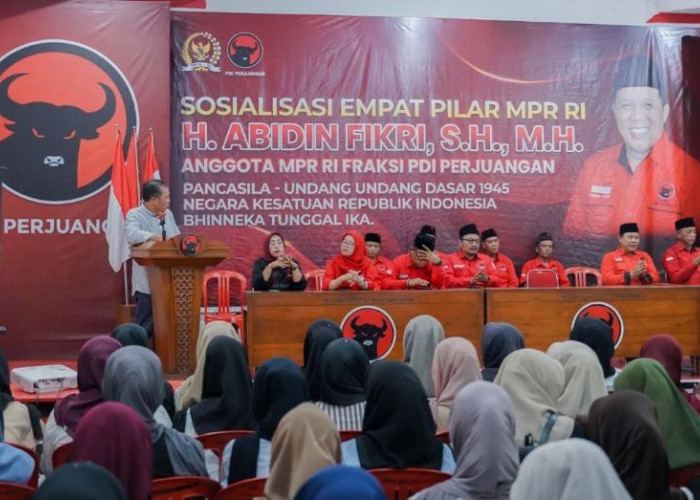 Sosialisasi Empat Pilar MPR RI Bersama Mahasiswa Penerima Bantuan KIP Se-Bojonegoro 