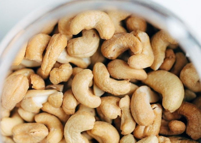 6 Manfaat Kacang Mete untuk Kesehatan, Termasuk Menurunkan Kolesterol