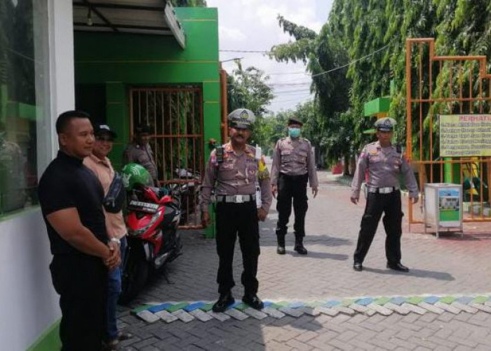 Polsek Benowo Patroli Perumahan BCD Antisipasi Pencurian